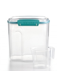 Short on measuring cups? Keep things simple with Martha Stewart Collection's storage container with measuring cup. Store sugar, flour, rice or other dry goods--along with the cup. When it comes time to measure, just scoop and reseal! Limited lifetime warranty. Short on measuring cups? Keep things simple with Martha Stewart Collection's storage container with measuring cup. Store sugar, flour, rice or other dry goods--along with the cup. When it comes time to measure, just scoop and reseal! Limited lifetime warranty.