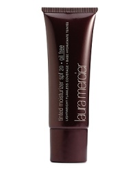 Laura Mercier Tinted Moisturizer - Oil Free is a sheer, lightweight foundation with SPF 20 sun protection for sensitive or acne prone skin. The hydrating, oil-free formula softens skin offering a healthy glow, while preventing excess oil from setting on the surface of the skin. Buildable to hide those hard to cover areas, Tinted Moisturizer - Oil Free is extremely long-wearing, stays colour-true and wears evenly even in humid climates. Mix with your favorite Laura Mercier Foundation to add SPF protection. Laura Mercier Tinted Moisturizer - Oil Free is a sheer, lightweight foundation with SPF 20 sun protection for sensitive or acne prone skin. The hydrating, oil-free formula softens skin offering a healthy glow, while preventing excess oil from setting on the surface of the skin. Buildable to hide those hard to cover areas, Tinted Moisturizer - Oil Free is extremely long-wearing, stays colour-true and wears evenly even in humid climates. Mix with your favorite Laura Mercier Foundation to add SPF protection.