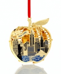 Take a bite out of the Big Apple. New York City's most famous sights are crystal clear in this amazingly detailed, gold-plated ornament from ChemArt. Take a bite out of the Big Apple. New York City's most famous sights are crystal clear in this amazingly detailed, gold-plated ornament from ChemArt.