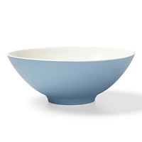 Serve a delicious dish for a beautiful presentation in this refreshingly simple bowl, perfect for your outdoor meals and backyard dinner parties. Serve a delicious dish for a beautiful presentation in this refreshingly simple bowl, perfect for your outdoor meals and backyard dinner parties.