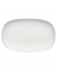 Serve up all your favorites with flair in this set of oval serving platters. Customize your own table arrangement with other pieces and serving plates from the sleek Urban Nature collection from Villeroy & Boch.