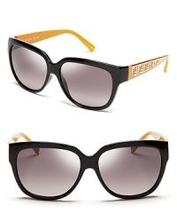 Live la dolce vita in bold, logo-emblazoned sunglasses from the accessory masters at Fendi. Live la dolce vita in bold, logo-emblazoned sunglasses from the accessory masters at Fendi.