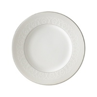 Like icing on a wedding cake, the Ballet Icing Collection elicits both awe and admiration as it captures the graceful elements and sweeping orchestrations of dance. The delicate piping of the pattern evokes the craft of a master cake decorator forming circular spirals in white on our newest fine bone china patterns. Like icing on a wedding cake, the Ballet Icing Collection elicits both awe and admiration as it captures the graceful elements and sweeping orchestrations of dance. The delicate piping of the pattern evokes the craft of a master cake decorator forming circular spirals in white on our newest fine bone china patterns.