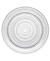 Like dewdrops in the morning sun, the bubbles circling Iittala's Kastehelmi plate glisten in pressed glass to reflect all the light at your table. A very special Oiva Toikka design that first debuted in 1964. Like dewdrops in the morning sun, the bubbles circling Iittala's Kastehelmi plate glisten in pressed glass to reflect all the light at your table. A very special Oiva Toikka design that first debuted in 1964.