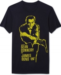 Throw back to classic James Bond with this cool Guess tee. Throw back to classic James Bond with this cool Guess tee.
