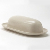 Noritake Colorwave Covered Butter, Cream Noritake Colorwave Covered Butter, Cream