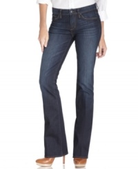 In a dark wash and bootcut leg, these Else Jeans Stacey jeans are perfect for everyday style! In a dark wash and bootcut leg, these Else Jeans Stacey jeans are perfect for everyday style!
