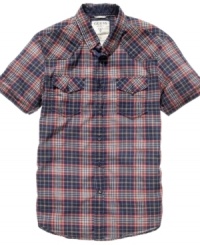 Check classic cool style off your list with this plaid shirt from Guess. Check classic cool style off your list with this plaid shirt from Guess.