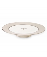 A spectacular complement to Kate Spade's beloved June Lane dinnerware collection, this footed cake plate features a fine border that evokes the texture of a dragonfly's wing. A spectacular complement to Kate Spade's beloved June Lane dinnerware collection, this footed cake plate features a fine border that evokes the texture of a dragonfly's wing.