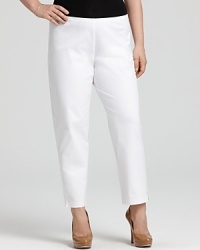 The smart ankle-length silhouette of these Eileen Fisher pants lends endless versatility to your new-season wardrobe. The smart ankle-length silhouette of these Eileen Fisher pants lends endless versatility to your new-season wardrobe.