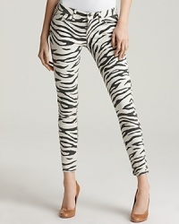 Go for bold in these GUESS skinny jeans, boasting an exotic zebra print. Go for bold in these GUESS skinny jeans, boasting an exotic zebra print.