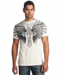 Your casual style soars with this winged graphic t-shirt from Affliction. Your casual style soars with this winged graphic t-shirt from Affliction.