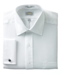 A refined look with easy-to-care fabric makes this Eagle shirt a must-have. A refined look with easy-to-care fabric makes this Eagle shirt a must-have.