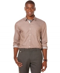 Dress it up for work or down for play, this handsome Perry Ellis shirt is versatile and stylish. Dress it up for work or down for play, this handsome Perry Ellis shirt is versatile and stylish.