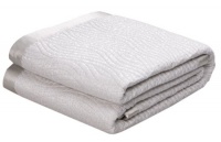 Natori Snow Leopard Queen Coverlet Natori Snow Leopard Queen Coverlet