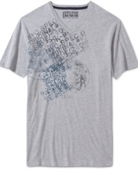 Give your casual wear a stylish kick with this DKNY Jean v-neck graphic tee. Give your casual wear a stylish kick with this DKNY Jean v-neck graphic tee.