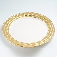 Precious metals and porcelain capture the timeless shifting of ocean, wind and sand into lasting impressions inspired by the dunes of Truro, Cape Cod. Precious metals and porcelain capture the timeless shifting of ocean, wind and sand into lasting impressions inspired by the dunes of Truro, Cape Cod.