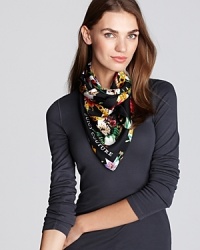 With signature logo chains, stripes and floral print, this Juicy Couture scarf is a must-have for every accessories collection.