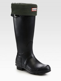 Designed to fit perfectly in your boots, these fleece liners add both comfort and warmth on a rainy day. Logo detail Foldover cuff Polyester; machine wash Imported Designed to fit perfectly in your boots, these fleece liners add both comfort and warmth on a rainy day. Logo detail Foldover cuff Polyester; machine wash Imported