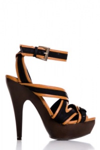 Cross Strap Edge Heels in Black Cross Strap Edge Heels in Black