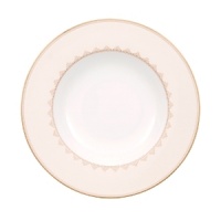 The Samarkand bone china collection by Villeroy & Boch combines stylish, exotic elements with timeless elegance. Precious golden bands and chains decorate this pure white bone china pattern. Warm ivory tones add a harmonious touch. Mix and match with the coordinating Mosaic-designed dinner or salad plate for a look that is truly your own.