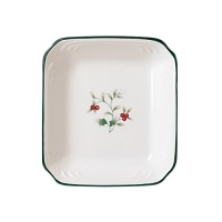 Pfaltzgraff Winterberry Tidbit Plate Set/4 Pfaltzgraff Winterberry Tidbit Plate Set/4