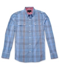 Add this military-inspired shirt from No Retreat to your arsenal of killer plaid for fall. Add this military-inspired shirt from No Retreat to your arsenal of killer plaid for fall.