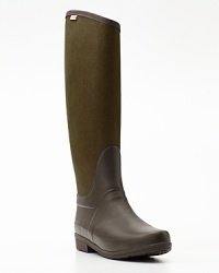 Add a splash of color to the rainiest of days with Hunter's brilliant boots. Add a splash of color to the rainiest of days with Hunter's brilliant boots.