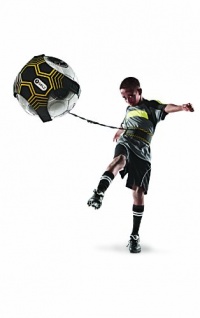 SKLZ Star Kick Solo Soccer Trainer SKLZ Star Kick Solo Soccer Trainer