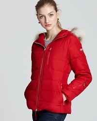 A HUNTER parka coat is the absolute must-add piece for your cold weather wardrobe. Designed from a classically-quilted lightweight fabric to ensure unparalleled protection from the elements, it's the ultimate go-to layer for the cooler months ahead. A HUNTER parka coat is the absolute must-add piece for your cold weather wardrobe. Designed from a classically-quilted lightweight fabric to ensure unparalleled protection from the elements, it's the ultimate go-to layer for the cooler months ahead.