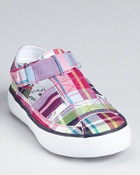 This summery shoe from Ralph Lauren Childrenswear is rendered in a plaid canvas, with stitched toe and buckle strap closure at the tongue. This summery shoe from Ralph Lauren Childrenswear is rendered in a plaid canvas, with stitched toe and buckle strap closure at the tongue.