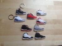Nike Air Jordan 11 XI Retro Bred Black Red Space Jams AJ11 III 3 Cement Key Chain SUPREME (SET OF 9) Nike Air Jordan 11 XI Retro Bred Black Red Space Jams AJ11 III 3 Cement Key Chain SUPREME (SET OF 9)