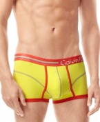 Feel free to move about your daily activities with these low-rise trunks from Calvin Kelin. With added stretch these feel like a second skin.