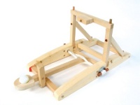 Pathfinders Medieval Catapult Wooden Kit