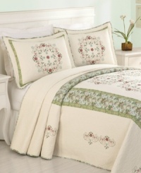 This Adele bedspread is blooming with floral details, delicate embroidery and a quilted cotton texture for an intricate look. This Adele bedspread is blooming with floral details, delicate embroidery and a quilted cotton texture for an intricate look.
