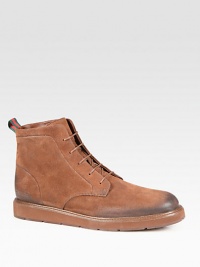 Brown distressed leather with green/red/green signature web detail.LightweightRubber sole with embossed Gucci trademarkMade in Italy Brown distressed leather with green/red/green signature web detail.LightweightRubber sole with embossed Gucci trademarkMade in Italy