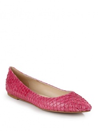 THE LOOKEmbossed fish skin leatherPointed toeSlip-on designPadded insoleTHE MATERIALLeather upperLeather lining and soleORIGINImported THE LOOKEmbossed fish skin leatherPointed toeSlip-on designPadded insoleTHE MATERIALLeather upperLeather lining and soleORIGINImported
