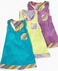 Quick-change artist. She'll love being able to be seen in sweet solids one minute and pretty patterns the next with this reversible tank from Jessica Simpson. (Clearance) Quick-change artist. She'll love being able to be seen in sweet solids one minute and pretty patterns the next with this reversible tank from Jessica Simpson. (Clearance)
