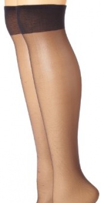 Hanes Silk Reflections Women's Plus-Size 2 Pack Knee High Hanes Silk Reflections Women's Plus-Size 2 Pack Knee High
