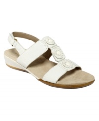 The Heartbeat sandals by Easy Spirt feature pretty accents on the t-strap vamp and the brand's signature comfy sole. The Heartbeat sandals by Easy Spirt feature pretty accents on the t-strap vamp and the brand's signature comfy sole.