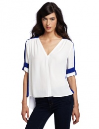 BCBGMAXAZRIA Women's Alaine Contrast Yoke V-Neck Top, White Combo, Medium