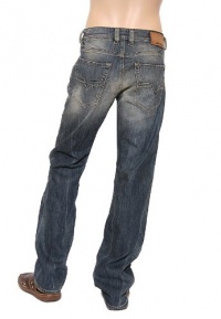Men's Diesel Larkee Relaxed Comfort Straight Jean in 0080K Men's Diesel Larkee Relaxed Comfort Straight Jean in 0080K