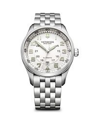 Modern, sleek and simple, Timex's stainless steel chronograph is a forward fasten-on. Take your day-to-day look in a sleek direction and wear this ticker to trim on-the-clock looks. Modern, sleek and simple, Timex's stainless steel chronograph is a forward fasten-on. Take your day-to-day look in a sleek direction and wear this ticker to trim on-the-clock looks.
