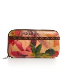 A nature-inspired color palette graces this bifold design for a vintage-chic appeal. With plenty of places to store your cash and cards, you'll never want to leave home without it. A nature-inspired color palette graces this bifold design for a vintage-chic appeal. With plenty of places to store your cash and cards, you'll never want to leave home without it.