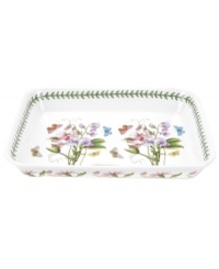 More than pretty, this lasagna dish transitions brilliantly from oven to table and has everything you love – colorful blooms, triple-leaf accents – about Portmeirion's Botanic Garden dinnerware. More than pretty, this lasagna dish transitions brilliantly from oven to table and has everything you love – colorful blooms, triple-leaf accents – about Portmeirion's Botanic Garden dinnerware.