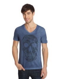 GUESS Skull-Print V-Neck GUESS Skull-Print V-Neck
