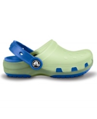 Watch closely! They'll love the magic of Crocs Chameleons™ Clogs that change color in the sun right before their very eyes. Watch closely! They'll love the magic of Crocs Chameleons™ Clogs that change color in the sun right before their very eyes.