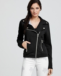 In an atypical twist, this Chaser moto jacket gets a makeover--constructed in a lightweight knit and finished with a high/low hem, this piece is modern, casual, and totally cool. In an atypical twist, this Chaser moto jacket gets a makeover--constructed in a lightweight knit and finished with a high/low hem, this piece is modern, casual, and totally cool.