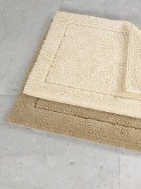 Indulge in the plush softness of pure combed cotton from Belgium, offering superior absorbency, a wide honeycomb dobby and rich, long-lasting color.35L X 20W Cotton Machine wash Imported Indulge in the plush softness of pure combed cotton from Belgium, offering superior absorbency, a wide honeycomb dobby and rich, long-lasting color.35L X 20W Cotton Machine wash Imported