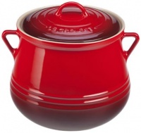 Le Creuset Heritage Stoneware 4 1/2qt Covered Bean Pot, Cherry Le Creuset Heritage Stoneware 4 1/2qt Covered Bean Pot, Cherry